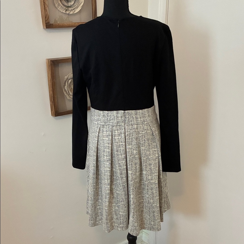 Lauren Ralph Lauren Black and Cream A-Line Long Sleeve Dress - Picture 5 of 6